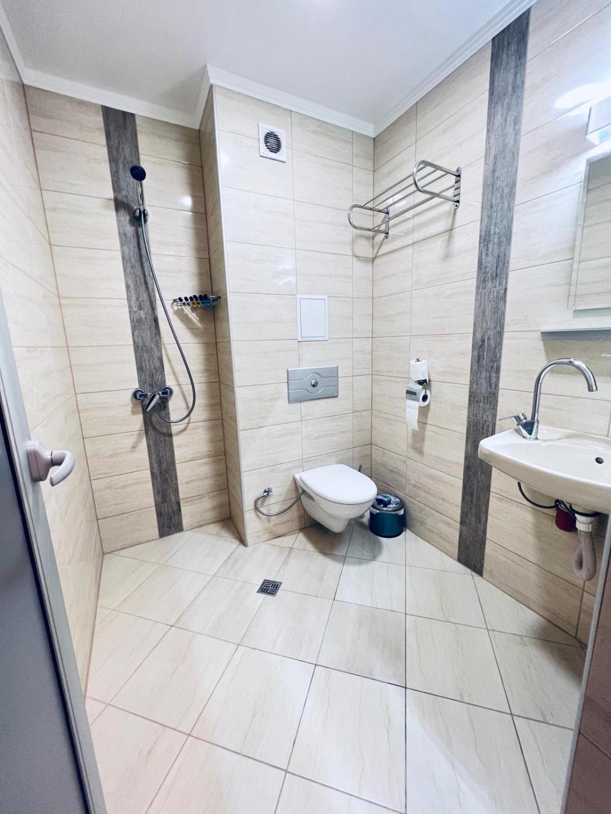 Hotel Bayko Plovdiv Esterno foto